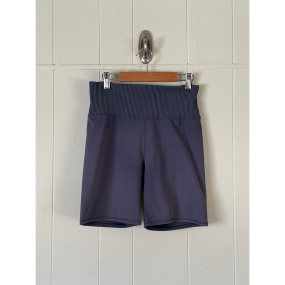 Vuori Pants - Vuori Womens Studio Pocket Biker Shorts High Rise Ribbed Waistband Size S Gym